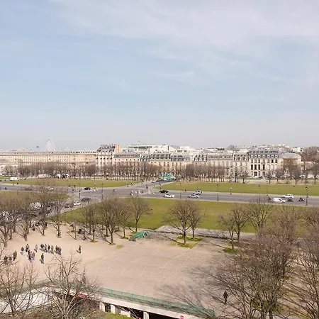 Amazing Fabert Flat Parigi
